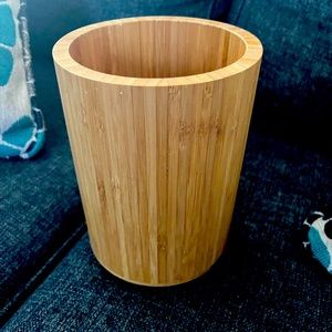 Bamboo utensil holders $5 used only for a short time.